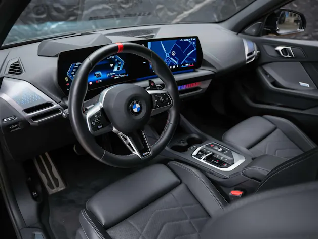 BMW M135i xDrive *Werksgarantie*Harman/Kardon*360° Kamera*
