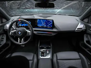BMW M135i xDrive *Werksgarantie*Harman/Kardon*360° Kamera*