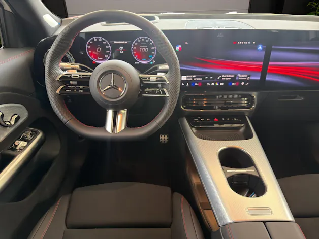 MERCEDES-BENZ GLB 350 85kWh EQ 4 Matic