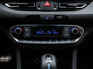 HYUNDAI i30 N 2.0 T-GDi *Werksgarantie*Schalensitze*Lenkradheizung*
