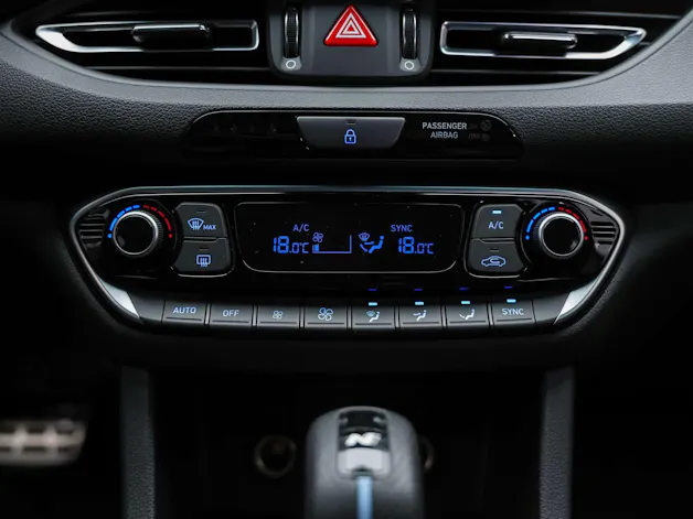 HYUNDAI i30 N 2.0 T-GDi *Werksgarantie*Schalensitze*Lenkradheizung*