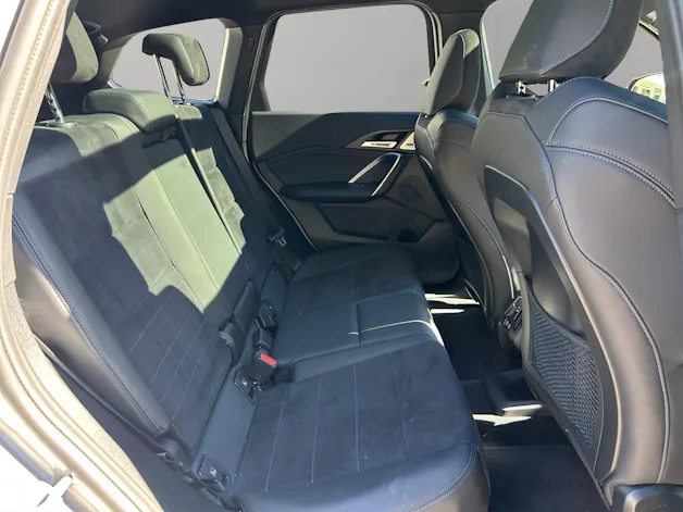 BMW iX1 xDrive 30 M Sport