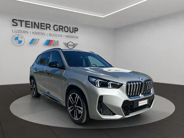 BMW iX1 xDrive 30 M Sport