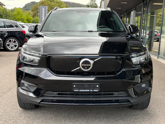 VOLVO XC40 P8 Twin Pro AWD SOH 92% ***Anhängerkupplung 1500Kg***