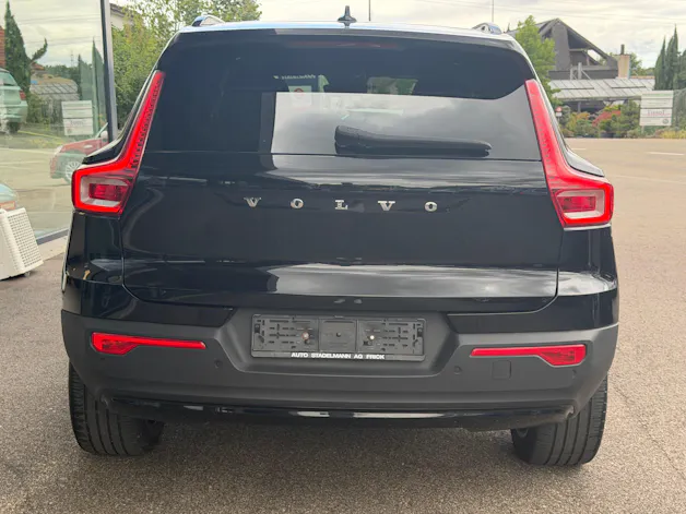 VOLVO XC40 P8 Twin Pro AWD SOH 92% ***Anhängerkupplung 1500Kg***