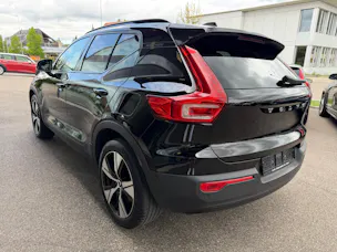 VOLVO XC40 P8 Twin Pro AWD SOH 92% ***Anhängerkupplung 1500Kg***