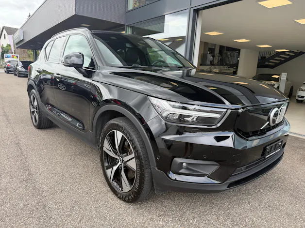 VOLVO XC40 P8 Twin Pro AWD SOH 92% ***Anhängerkupplung 1500Kg***