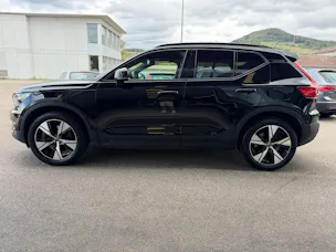 VOLVO XC40 P8 Twin Pro AWD SOH 92% ***Anhängerkupplung 1500Kg***
