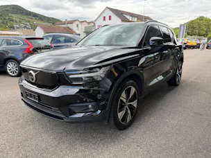 VOLVO XC40 P8 Twin Pro AWD SOH 92% ***Anhängerkupplung 1500Kg***