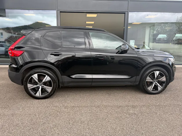 VOLVO XC40 P8 Twin Pro AWD SOH 92% ***Anhängerkupplung 1500Kg***