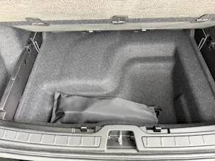 VOLVO XC40 P8 Twin Pro AWD SOH 92% ***Anhängerkupplung 1500Kg***