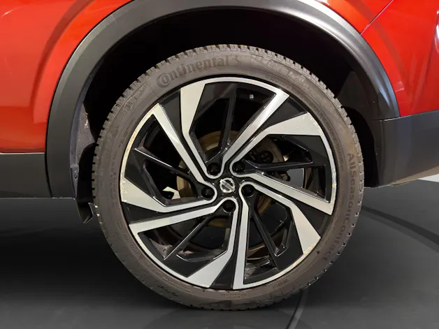 NISSAN Qashqai 1.3 DIG-T MHEV Tekna+ Xtronic 4x4