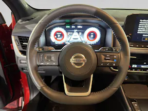 NISSAN Qashqai 1.3 DIG-T MHEV Tekna+ Xtronic 4x4