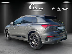 AUDI Q4 e-tron SUV quattro performance Swiss Ski