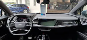 AUDI Q4 e-tron 50 quattro