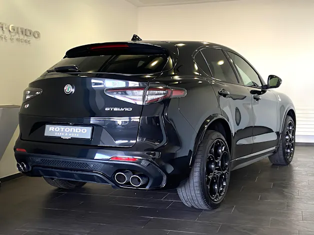 ALFA ROMEO Stelvio 2.9 V6 Quadrifoglio Sky 21 Zoll Q4