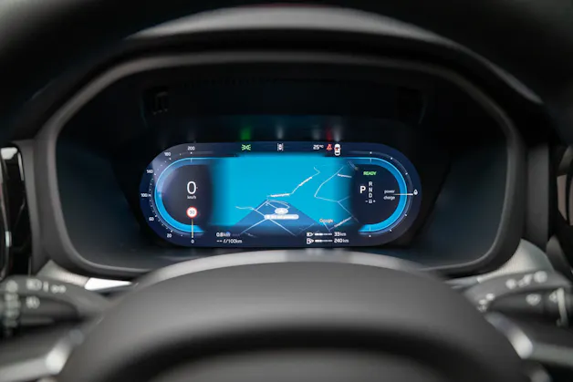 VOLVO XC60 2.0 T8 TE Plus Dark eAWD / Panorama / 360°Kamera / Harman/Kardon
