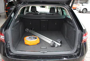 SKODA Superb Combi 2.0 TDi L&K 4x4 DSG