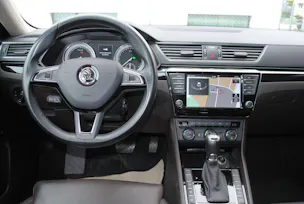 SKODA Superb Combi 2.0 TDi L&K 4x4 DSG