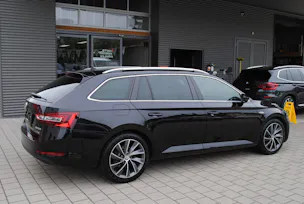 SKODA Superb Combi 2.0 TDi L&K 4x4 DSG