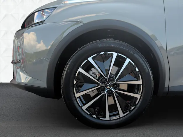DS AUTOMOBILES DS 7 Crossback E-Tense 300 4x4 Etoile