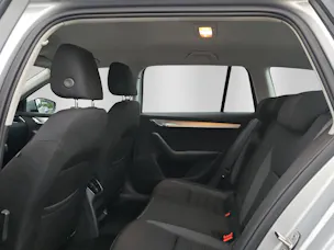 SKODA Octavia Combi 2.0 TSI Ambition 4x4 DSG