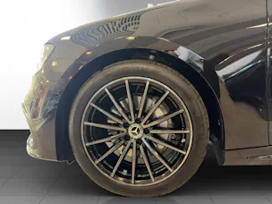 MERCEDES-BENZ C 400 EQ