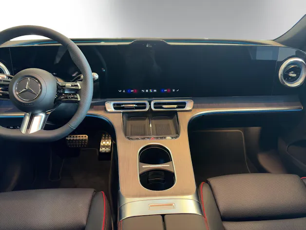MERCEDES-BENZ C 400 EQ