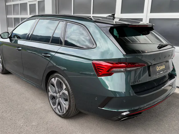 SKODA Octavia RS 30 2.0 TSI 265PS 7DSG