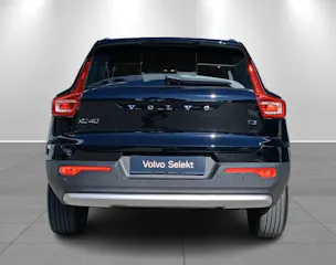 VOLVO XC40 2.0 B3 MH Core