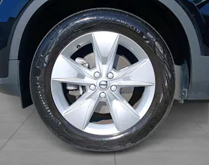 VOLVO XC40 2.0 B3 MH Core