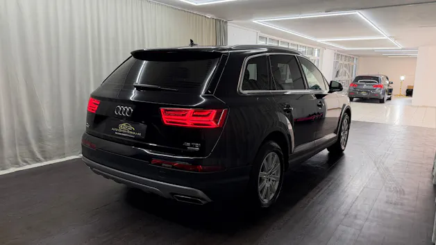 AUDI Q7 45 TDI quattro tiptronic