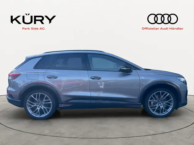 AUDI Q4 50 e-tron quattro 299PS