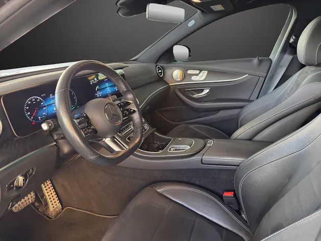 MERCEDES-BENZ E 300 de T 4Matic AMG Line 9G-Tronic