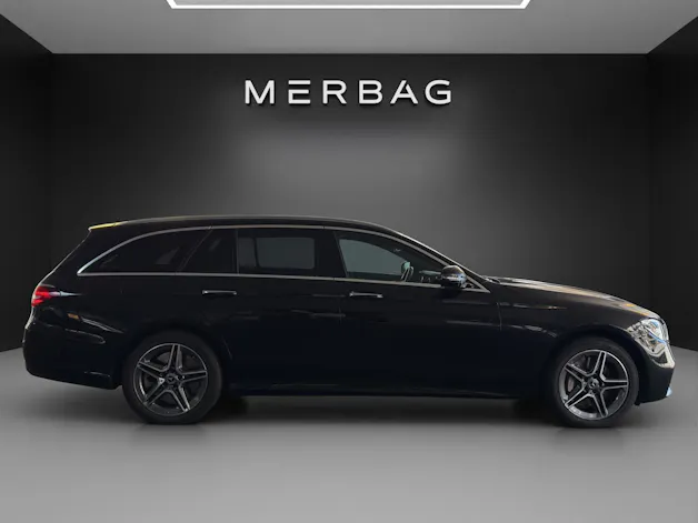 MERCEDES-BENZ E 300 de T 4Matic AMG Line 9G-Tronic