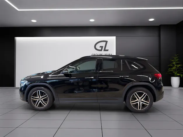 MERCEDES-BENZ GLA 250 4Matic Progressive 8G-DCT