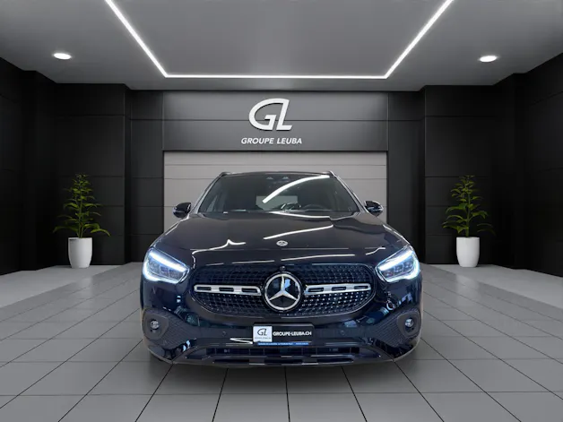 MERCEDES-BENZ GLA 250 4Matic Progressive 8G-DCT