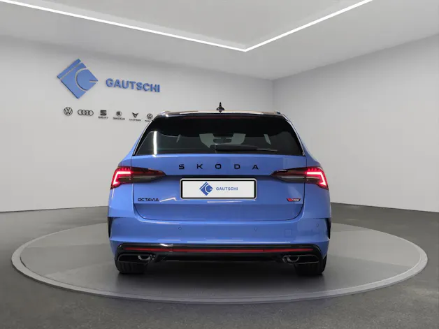 SKODA Octavia Combi 2.0 TSI DSG RS 30 Years Edition