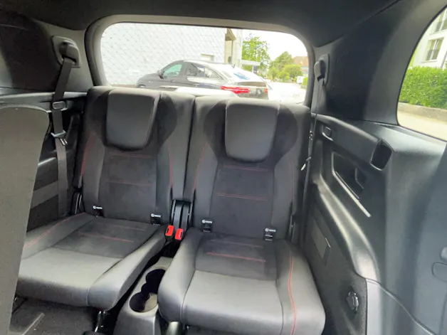 MERCEDES-BENZ GLB 200 7G-Tronic