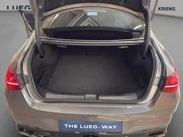 MERCEDES-BENZ CLA 45 S 4M+ AMG / DISTRONIC / 360 Grad Kamera / Real Performance Sound