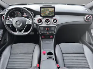 MERCEDES-BENZ GLA 250 AMG Line 4Matic 7G-DCT *Rückfahrkamera*Sitzheizung*Harman/Kardon Soundsystem uvm.*