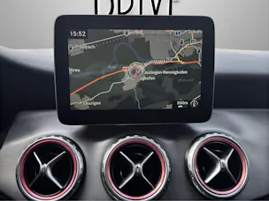 MERCEDES-BENZ GLA 250 AMG Line 4Matic 7G-DCT *Rückfahrkamera*Sitzheizung*Harman/Kardon Soundsystem uvm.*