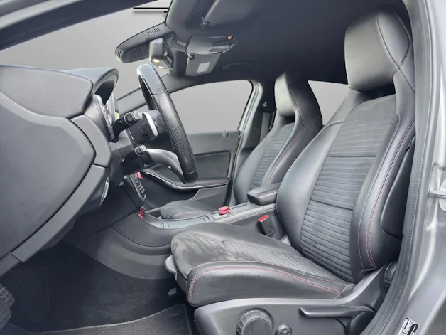 MERCEDES-BENZ GLA 250 AMG Line 4Matic 7G-DCT