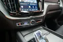 VOLVO XC60 2.0 T8 TE Plus Dark eAWD / Panorama / 360°Kamera / Harman/Kardon / el.Heckklappe