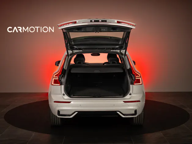 VOLVO XC60 2.0 T8 TE Plus Dark eAWD / Panorama / 360°Kamera / Harman/Kardon / el.Heckklappe