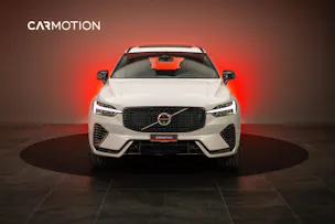 VOLVO XC60 2.0 T8 TE Plus Dark eAWD / Panorama / 360°Kamera / Harman/Kardon / el.Heckklappe