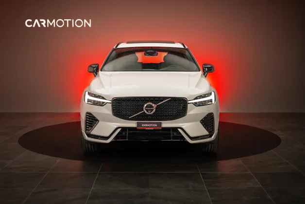 VOLVO XC60 2.0 T8 TE Plus Dark eAWD / Panorama / 360°Kamera / Harman/Kardon / el.Heckklappe