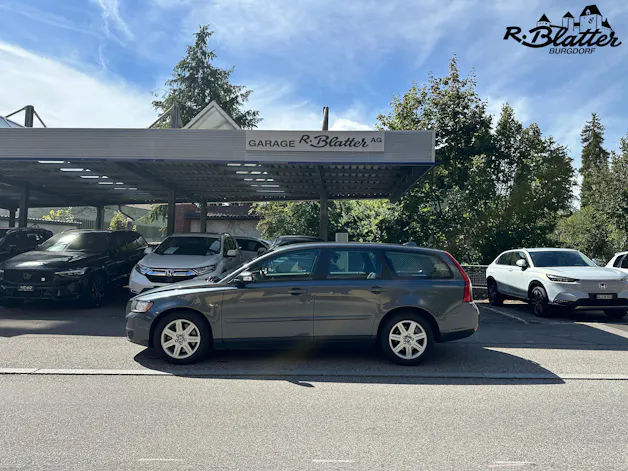 VOLVO V50 2.0D Kinetic Powershift