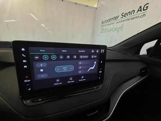SKODA Elroq 85x Sportline 4x4
