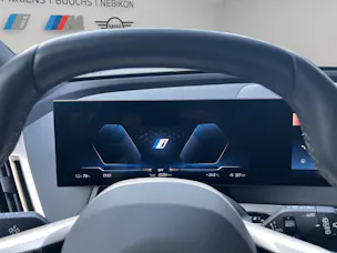 BMW iX xDrive40